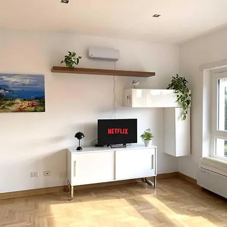 Διαμέρισμα Aurelia House Garden *